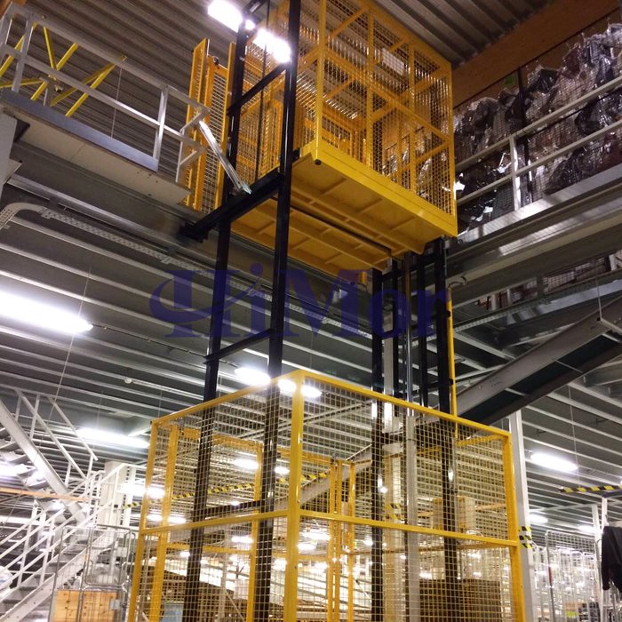 warehouse cargo lift