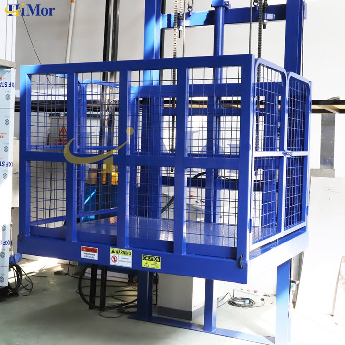 small hydraulic cargo lift