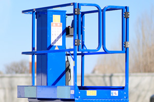 tracked mast lift platform