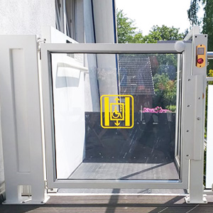 vertical platform lift landing gate